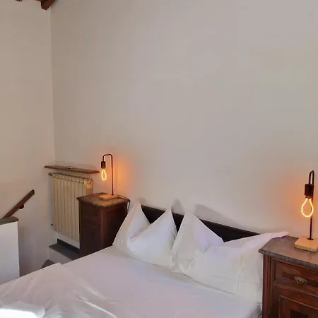 Nyaraló House Pierina *